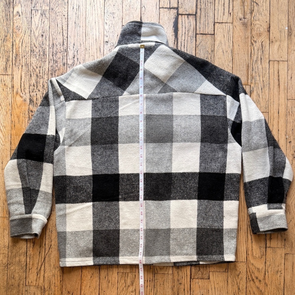 Black and white buffalo check flannel shacket - medium - Picture 6 of 6